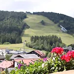 Seelos Hotel 4*