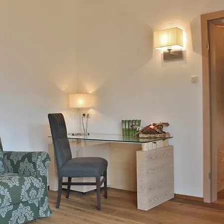 Seelos Hotel 4*