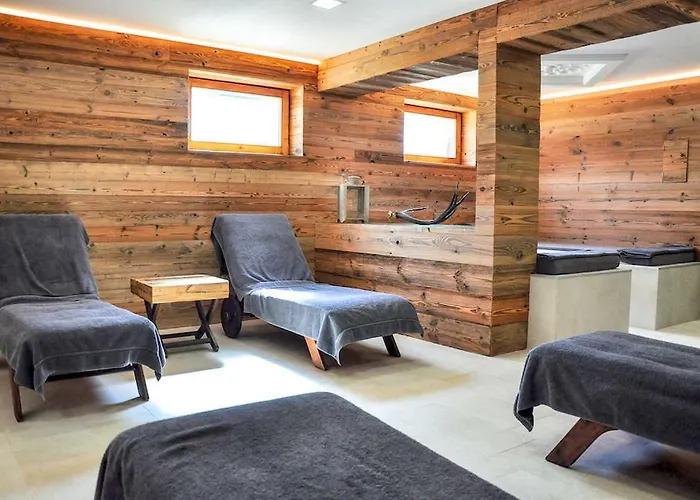 Отель Seelos 4*